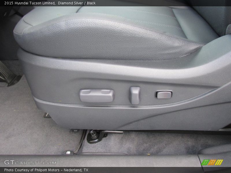 Diamond Silver / Black 2015 Hyundai Tucson Limited