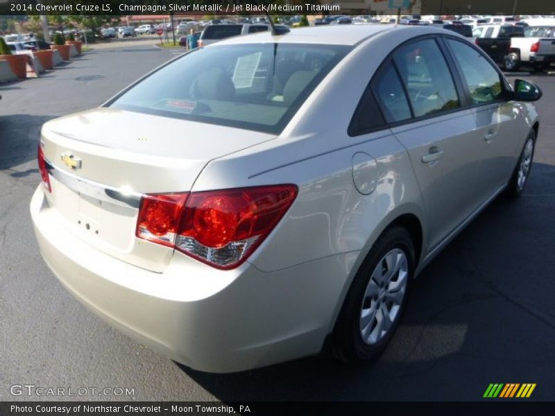 Champagne Silver Metallic / Jet Black/Medium Titanium 2014 Chevrolet Cruze LS