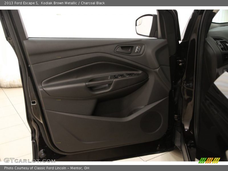 Kodiak Brown Metallic / Charcoal Black 2013 Ford Escape S