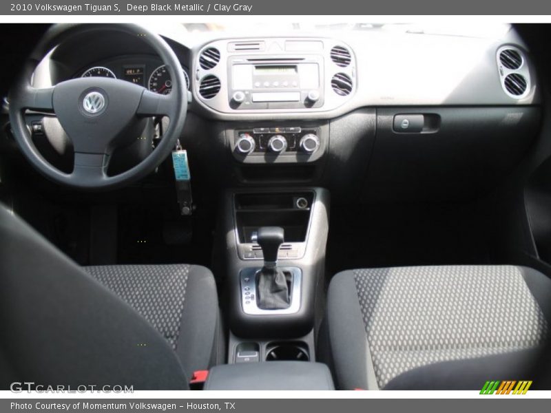 Deep Black Metallic / Clay Gray 2010 Volkswagen Tiguan S