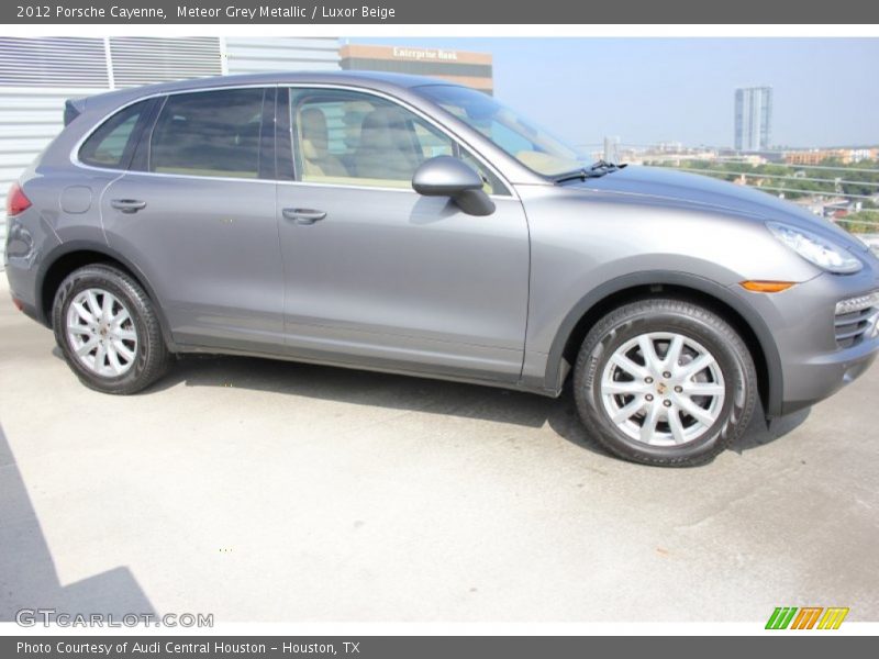 Meteor Grey Metallic / Luxor Beige 2012 Porsche Cayenne