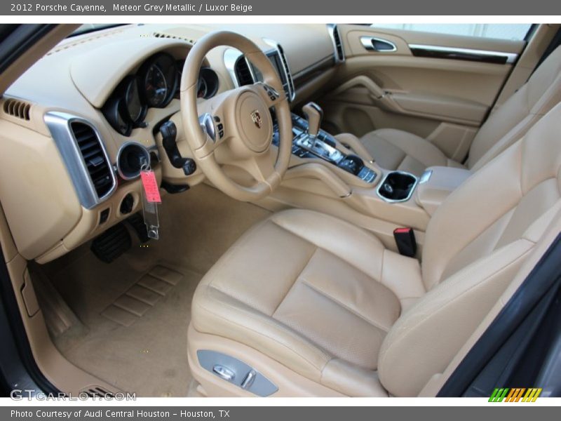 Meteor Grey Metallic / Luxor Beige 2012 Porsche Cayenne