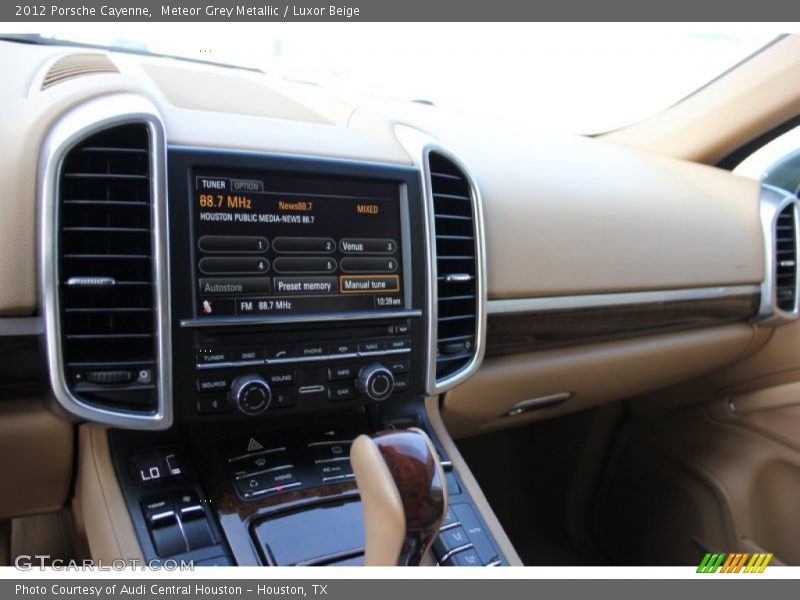Meteor Grey Metallic / Luxor Beige 2012 Porsche Cayenne