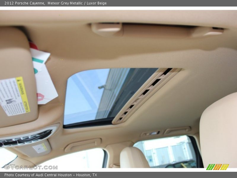 Meteor Grey Metallic / Luxor Beige 2012 Porsche Cayenne