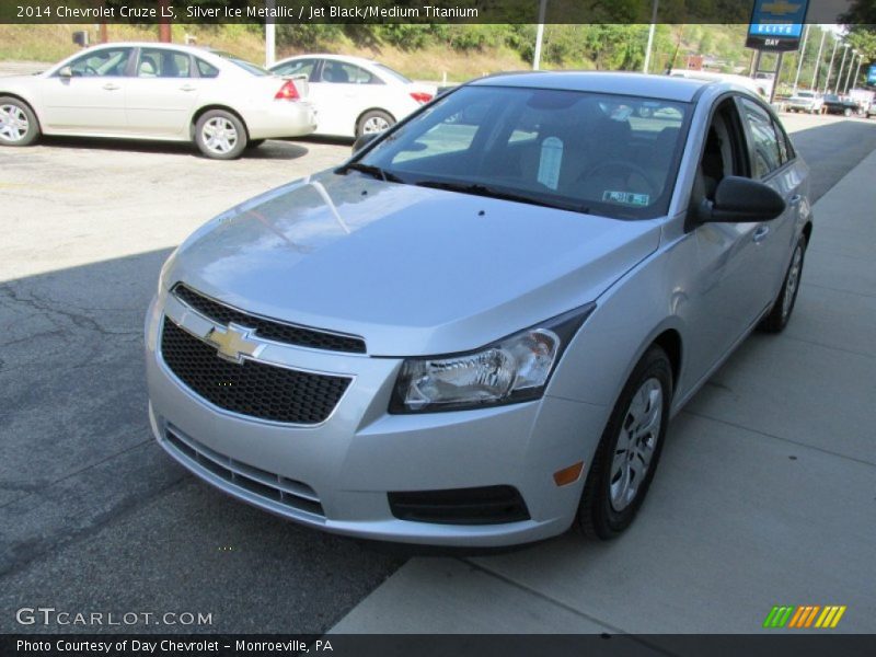 Silver Ice Metallic / Jet Black/Medium Titanium 2014 Chevrolet Cruze LS