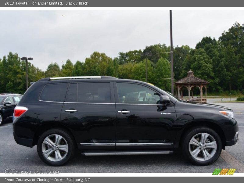 Black / Black 2013 Toyota Highlander Limited