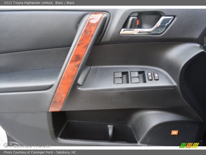 Black / Black 2013 Toyota Highlander Limited