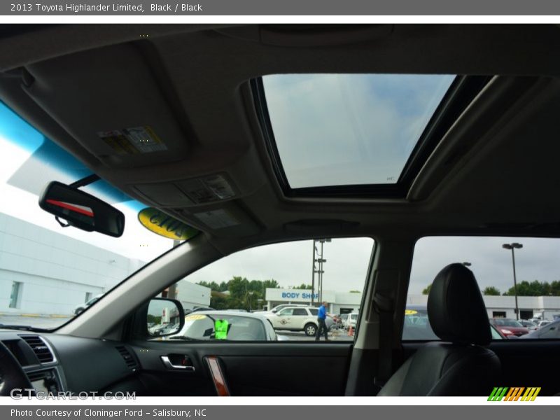 Black / Black 2013 Toyota Highlander Limited