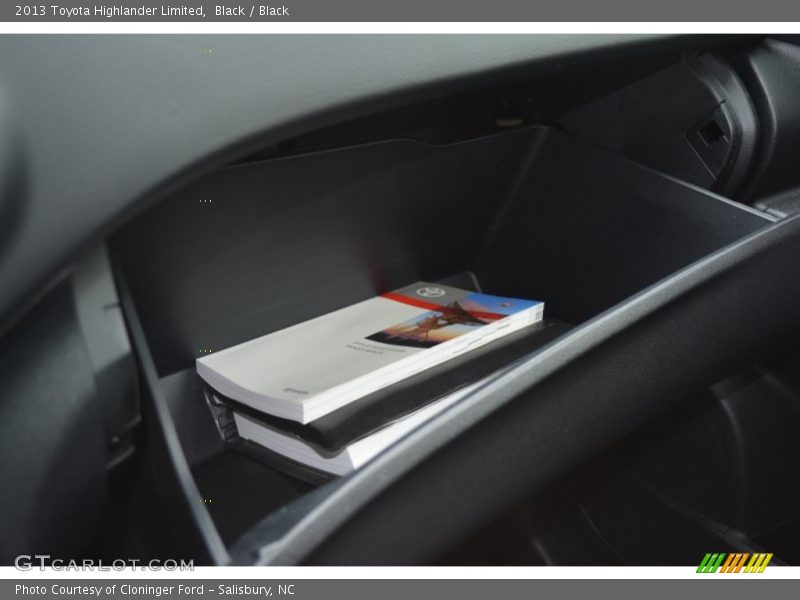 Black / Black 2013 Toyota Highlander Limited