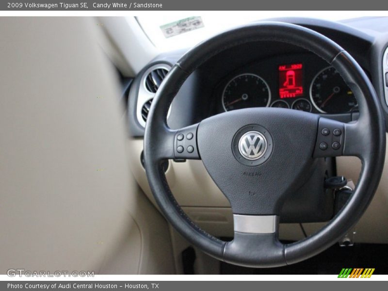 Candy White / Sandstone 2009 Volkswagen Tiguan SE
