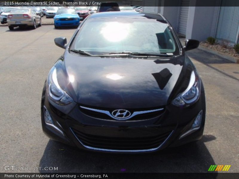 Phantom Black / Gray 2015 Hyundai Elantra SE Sedan