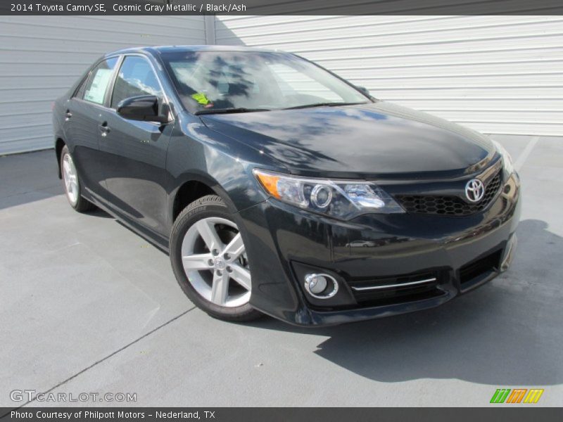 Cosmic Gray Metallic / Black/Ash 2014 Toyota Camry SE