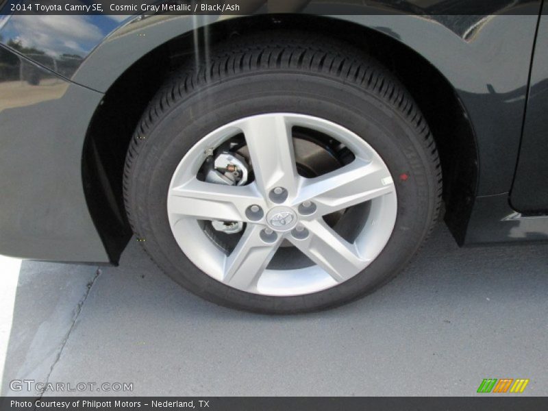 Cosmic Gray Metallic / Black/Ash 2014 Toyota Camry SE