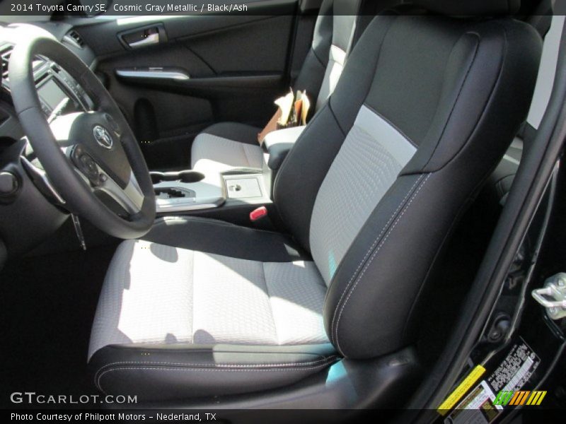 Cosmic Gray Metallic / Black/Ash 2014 Toyota Camry SE
