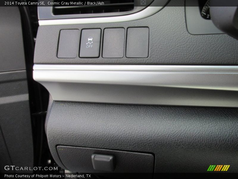 Cosmic Gray Metallic / Black/Ash 2014 Toyota Camry SE