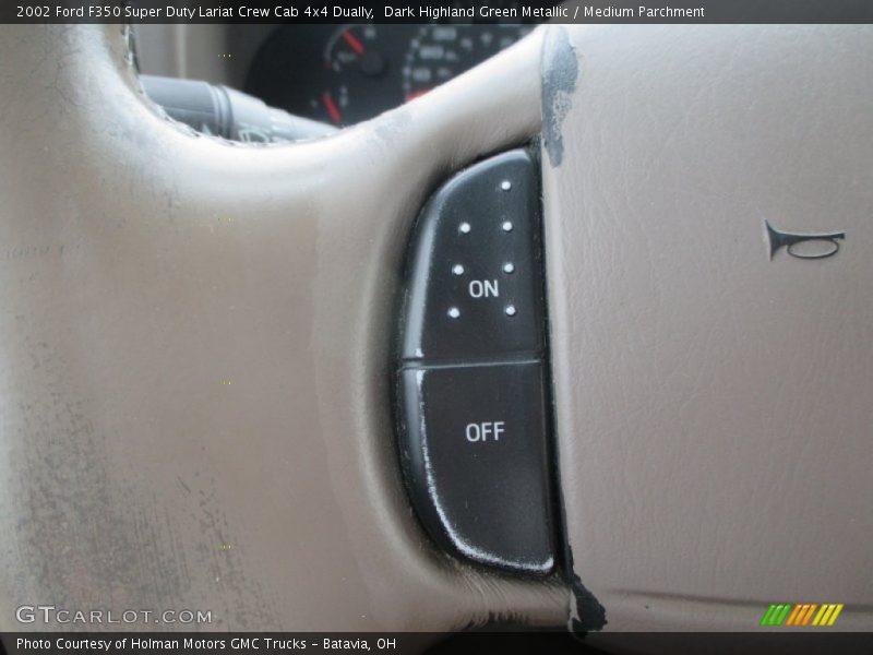 Controls of 2002 F350 Super Duty Lariat Crew Cab 4x4 Dually