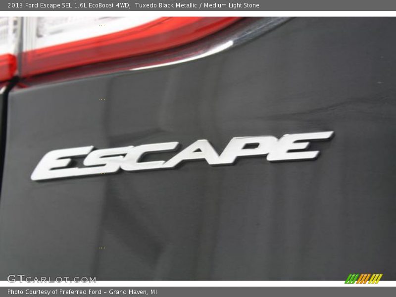 Tuxedo Black Metallic / Medium Light Stone 2013 Ford Escape SEL 1.6L EcoBoost 4WD