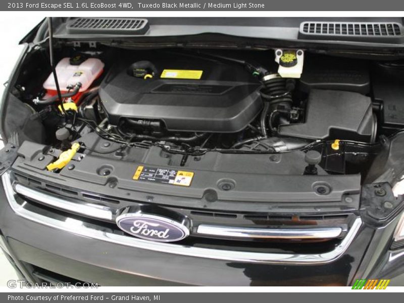 Tuxedo Black Metallic / Medium Light Stone 2013 Ford Escape SEL 1.6L EcoBoost 4WD