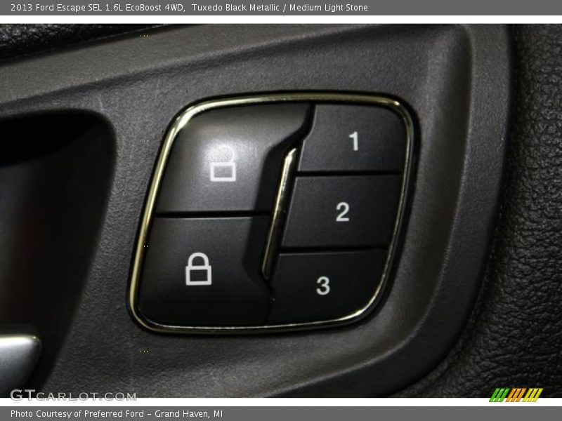 Tuxedo Black Metallic / Medium Light Stone 2013 Ford Escape SEL 1.6L EcoBoost 4WD