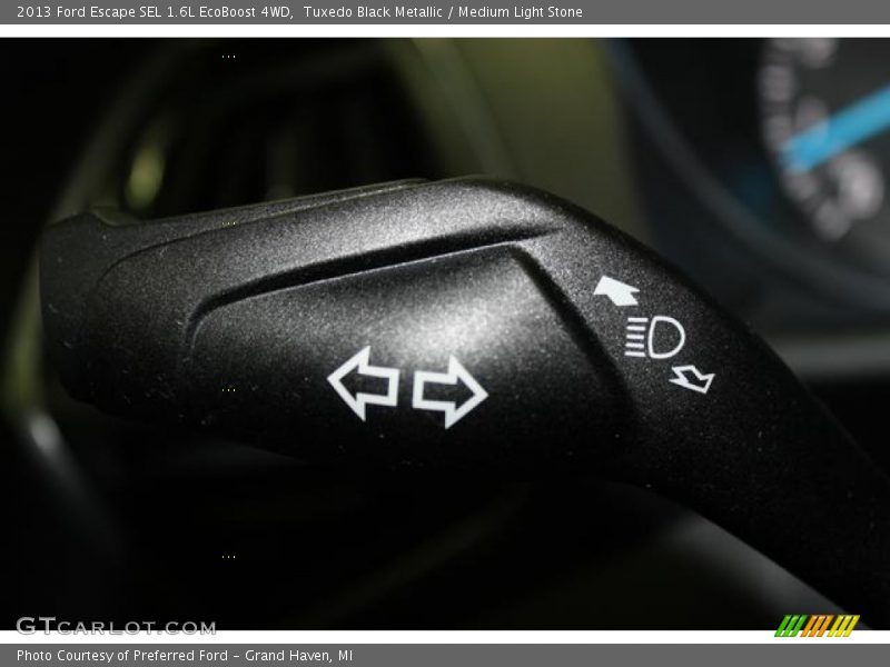 Tuxedo Black Metallic / Medium Light Stone 2013 Ford Escape SEL 1.6L EcoBoost 4WD