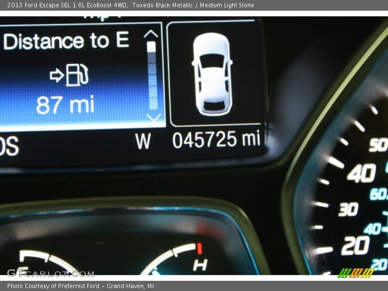 Tuxedo Black Metallic / Medium Light Stone 2013 Ford Escape SEL 1.6L EcoBoost 4WD