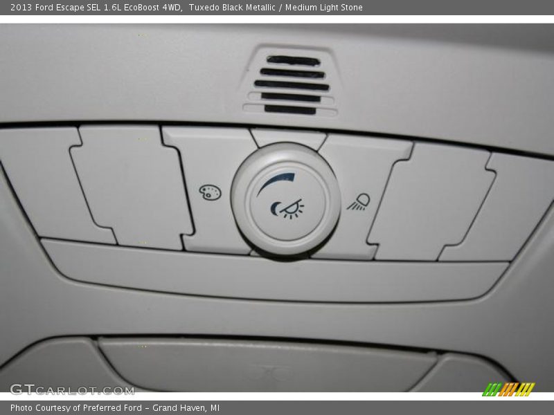 Tuxedo Black Metallic / Medium Light Stone 2013 Ford Escape SEL 1.6L EcoBoost 4WD