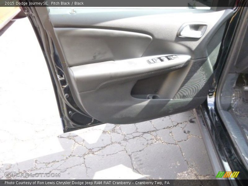 Pitch Black / Black 2015 Dodge Journey SE