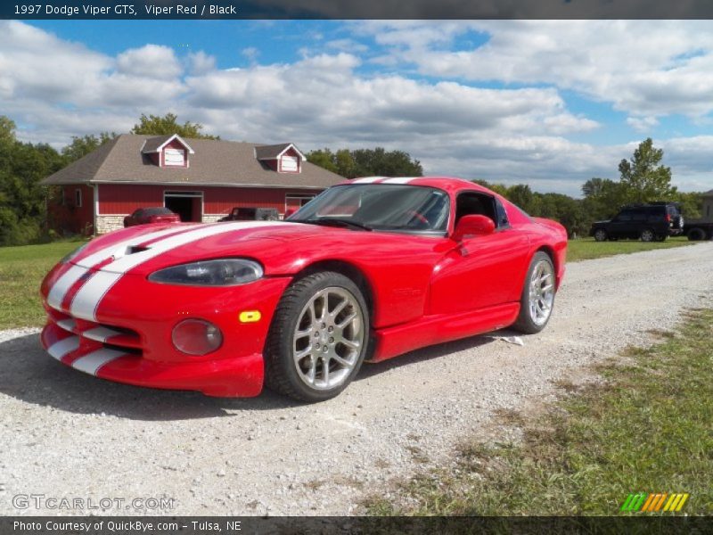 Viper Red / Black 1997 Dodge Viper GTS