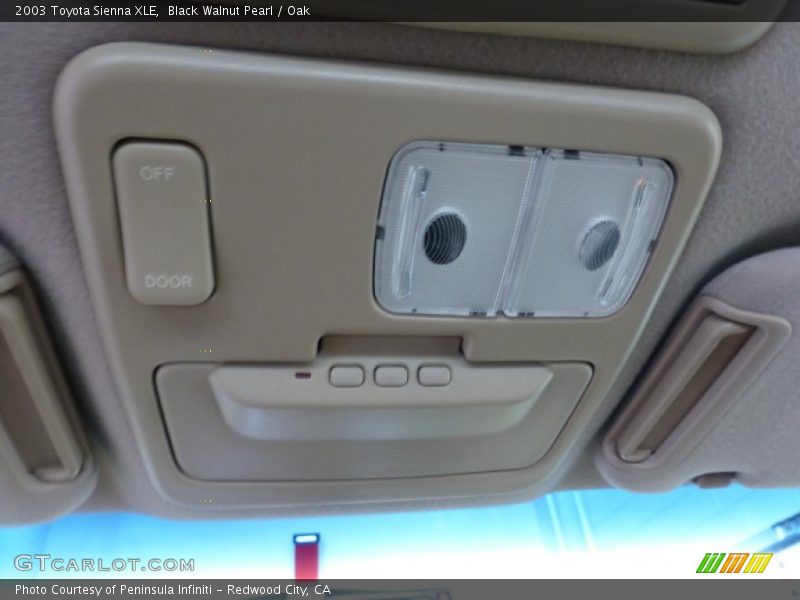 Black Walnut Pearl / Oak 2003 Toyota Sienna XLE