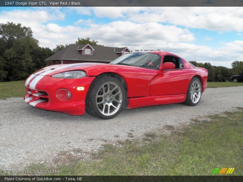 Viper Red / Black 1997 Dodge Viper GTS