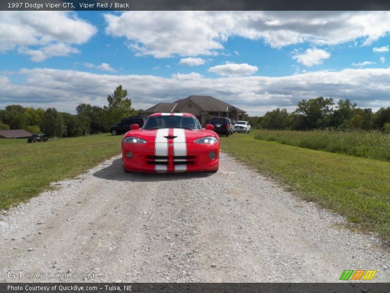 Viper Red / Black 1997 Dodge Viper GTS