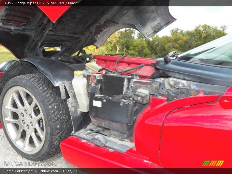 Viper Red / Black 1997 Dodge Viper GTS