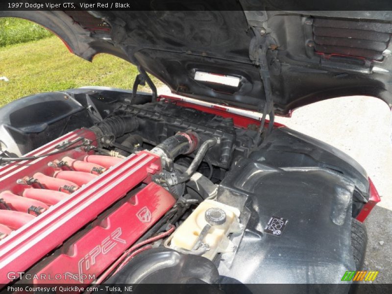 Viper Red / Black 1997 Dodge Viper GTS