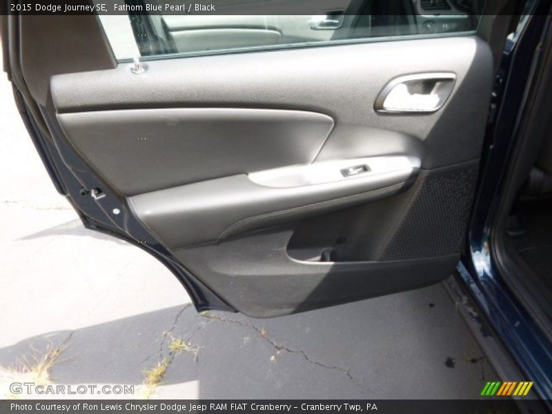 Fathom Blue Pearl / Black 2015 Dodge Journey SE