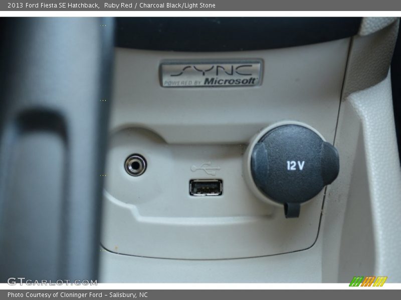 Ruby Red / Charcoal Black/Light Stone 2013 Ford Fiesta SE Hatchback