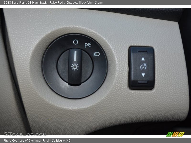 Ruby Red / Charcoal Black/Light Stone 2013 Ford Fiesta SE Hatchback