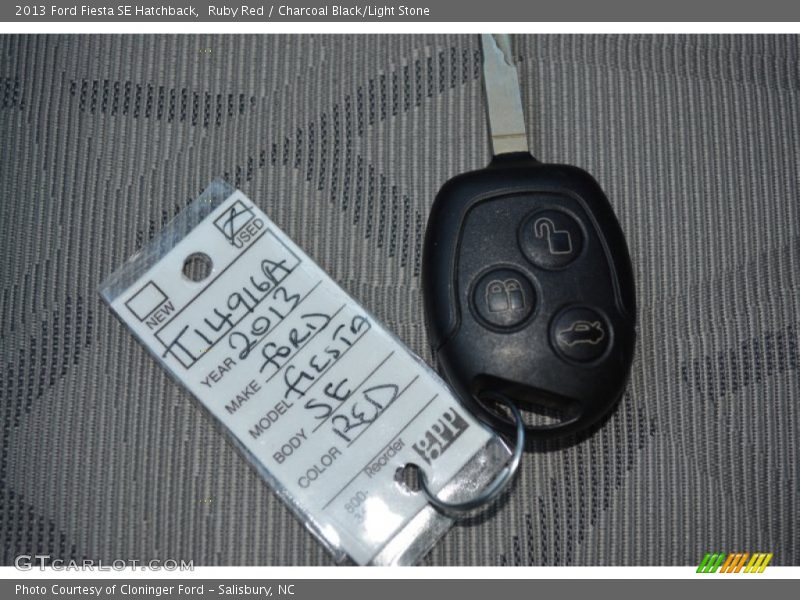 Ruby Red / Charcoal Black/Light Stone 2013 Ford Fiesta SE Hatchback