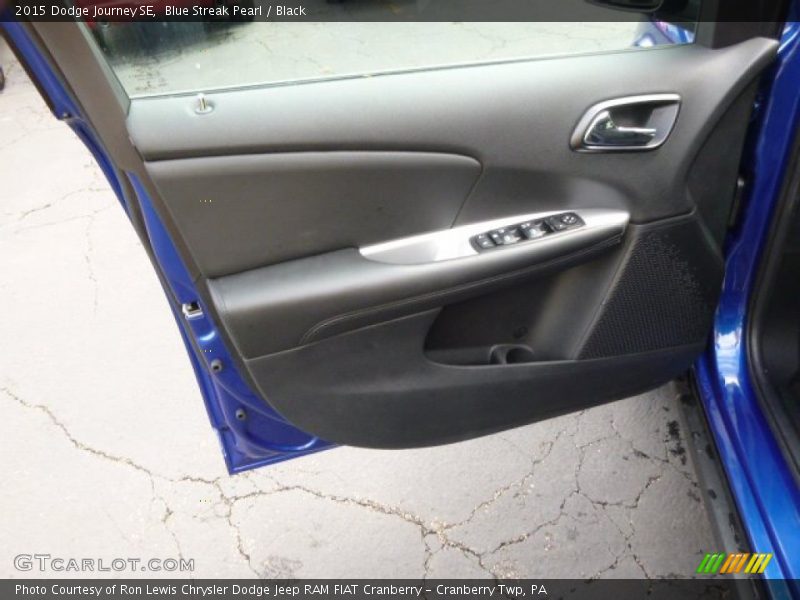 Blue Streak Pearl / Black 2015 Dodge Journey SE