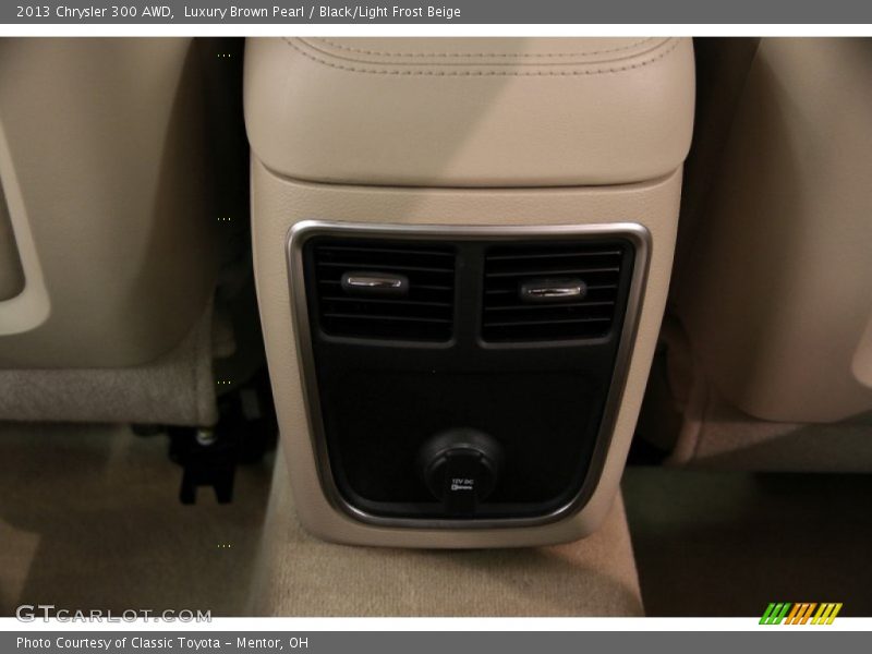 Luxury Brown Pearl / Black/Light Frost Beige 2013 Chrysler 300 AWD