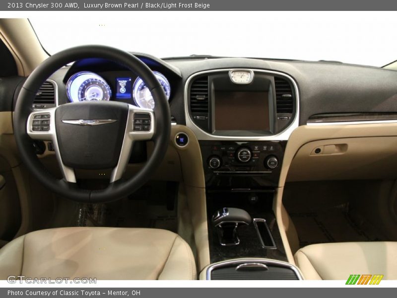 Luxury Brown Pearl / Black/Light Frost Beige 2013 Chrysler 300 AWD