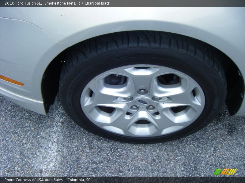 Smokestone Metallic / Charcoal Black 2010 Ford Fusion SE