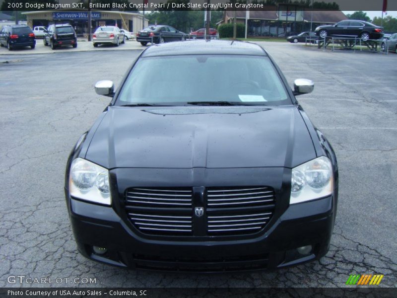 Brilliant Black Crystal Pearl / Dark Slate Gray/Light Graystone 2005 Dodge Magnum SXT