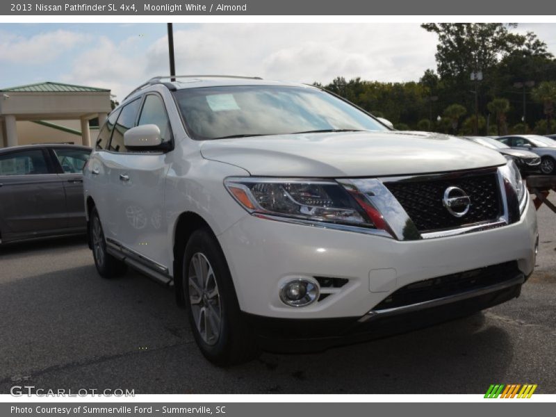 Moonlight White / Almond 2013 Nissan Pathfinder SL 4x4