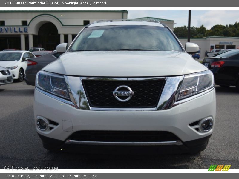 Moonlight White / Almond 2013 Nissan Pathfinder SL 4x4