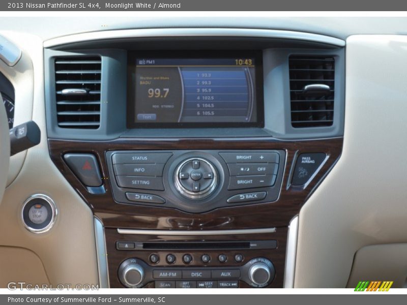 Moonlight White / Almond 2013 Nissan Pathfinder SL 4x4