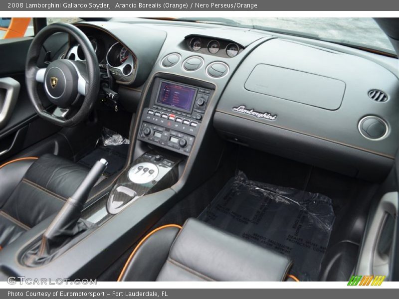 Dashboard of 2008 Gallardo Spyder