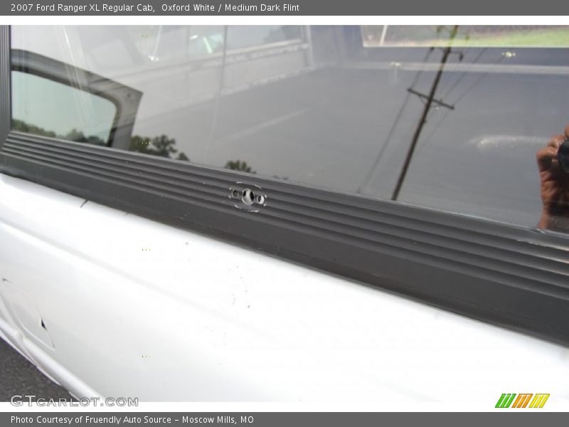 Oxford White / Medium Dark Flint 2007 Ford Ranger XL Regular Cab