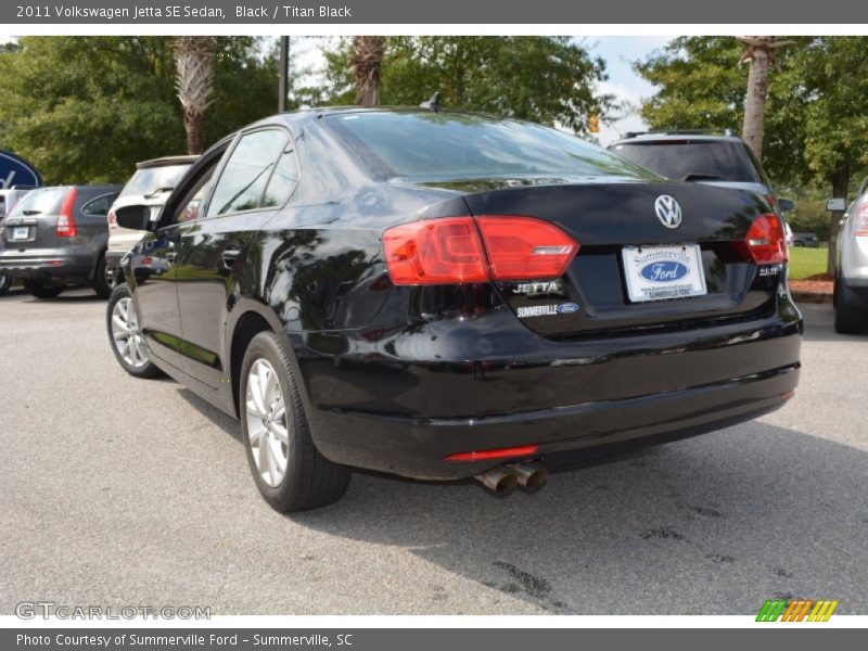 Black / Titan Black 2011 Volkswagen Jetta SE Sedan