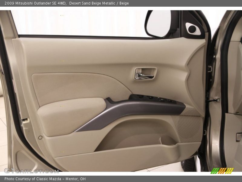 Desert Sand Beige Metallic / Beige 2009 Mitsubishi Outlander SE 4WD