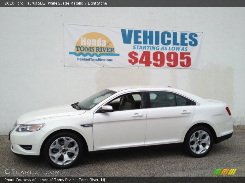 White Suede Metallic / Light Stone 2010 Ford Taurus SEL